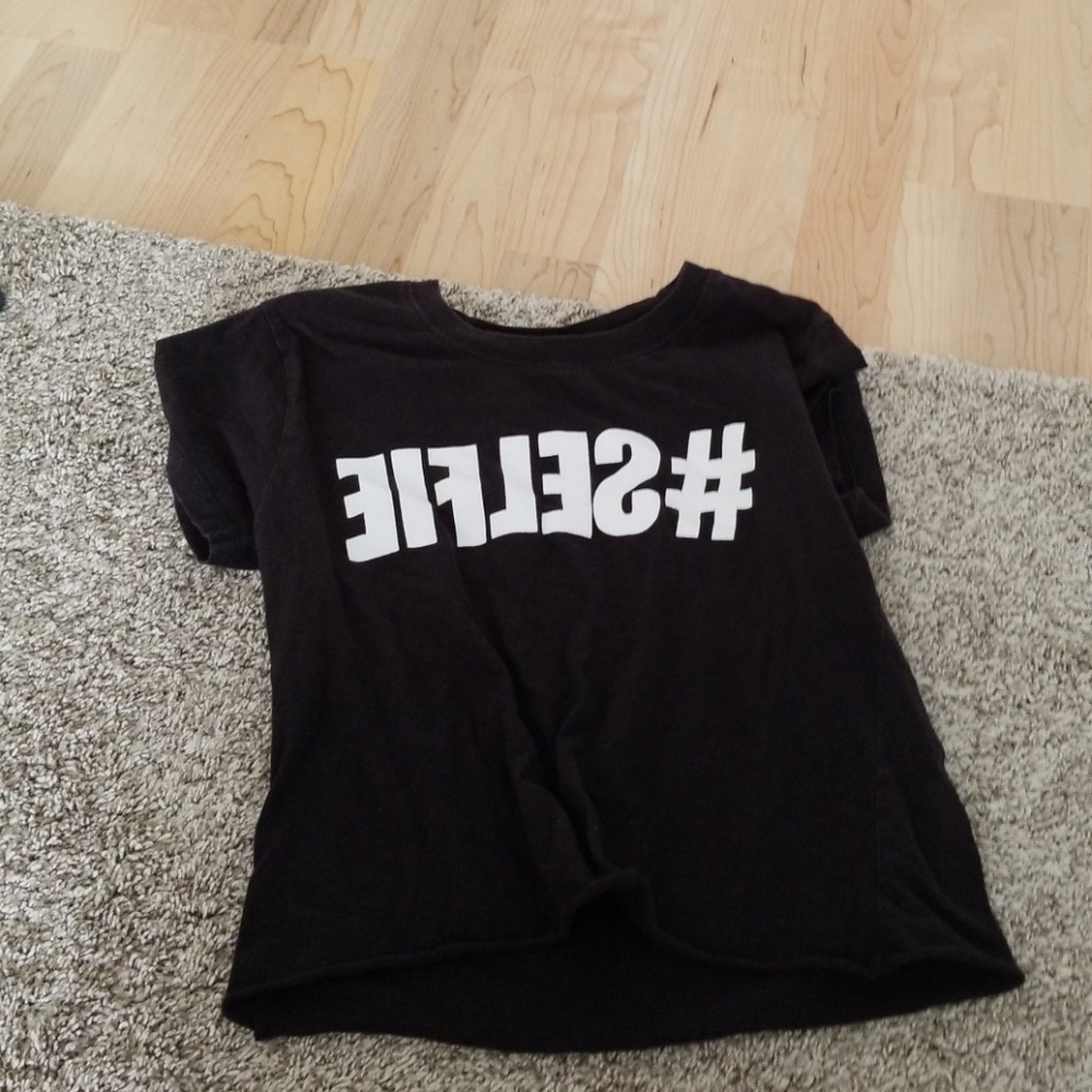 #selfie mirror shirt